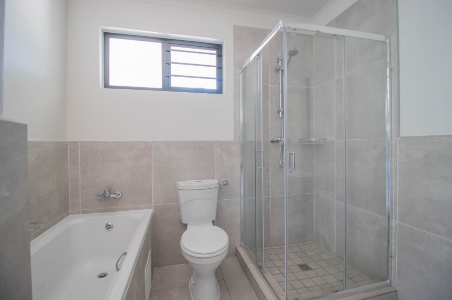 1 Bedroom Property for Sale in Lilianton Gauteng