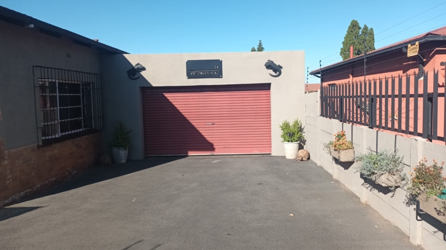 3 Bedroom Property for Sale in Florentia Gauteng