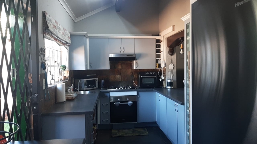 4 Bedroom Property for Sale in Theresa Park Gauteng