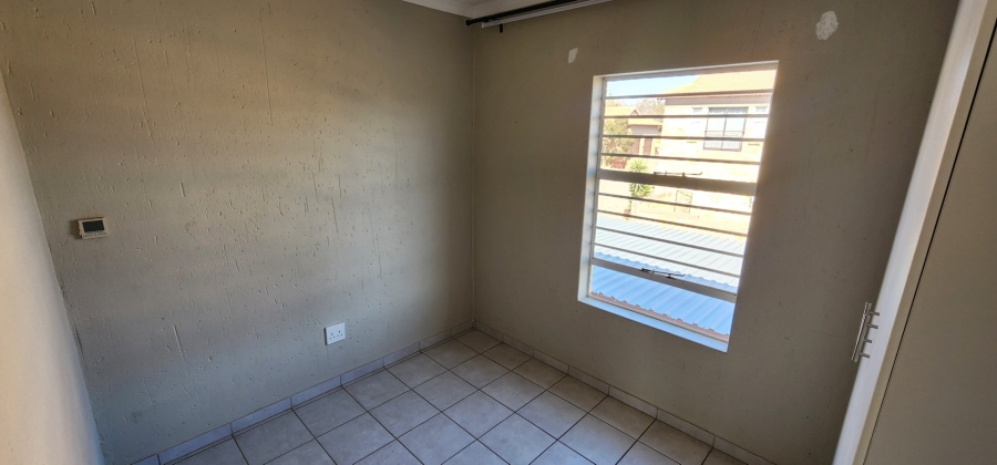 To Let 3 Bedroom Property for Rent in Wilgeheuwel Gauteng