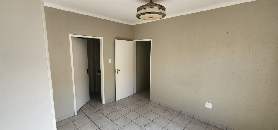 To Let 3 Bedroom Property for Rent in Wilgeheuwel Gauteng