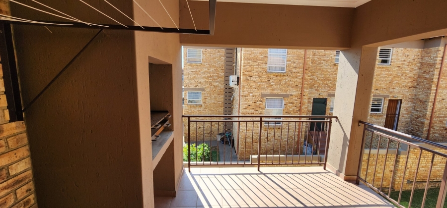 To Let 3 Bedroom Property for Rent in Wilgeheuwel Gauteng