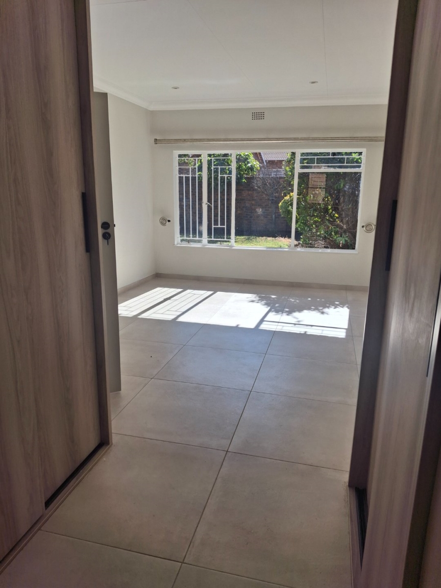 3 Bedroom Property for Sale in Northmead Gauteng