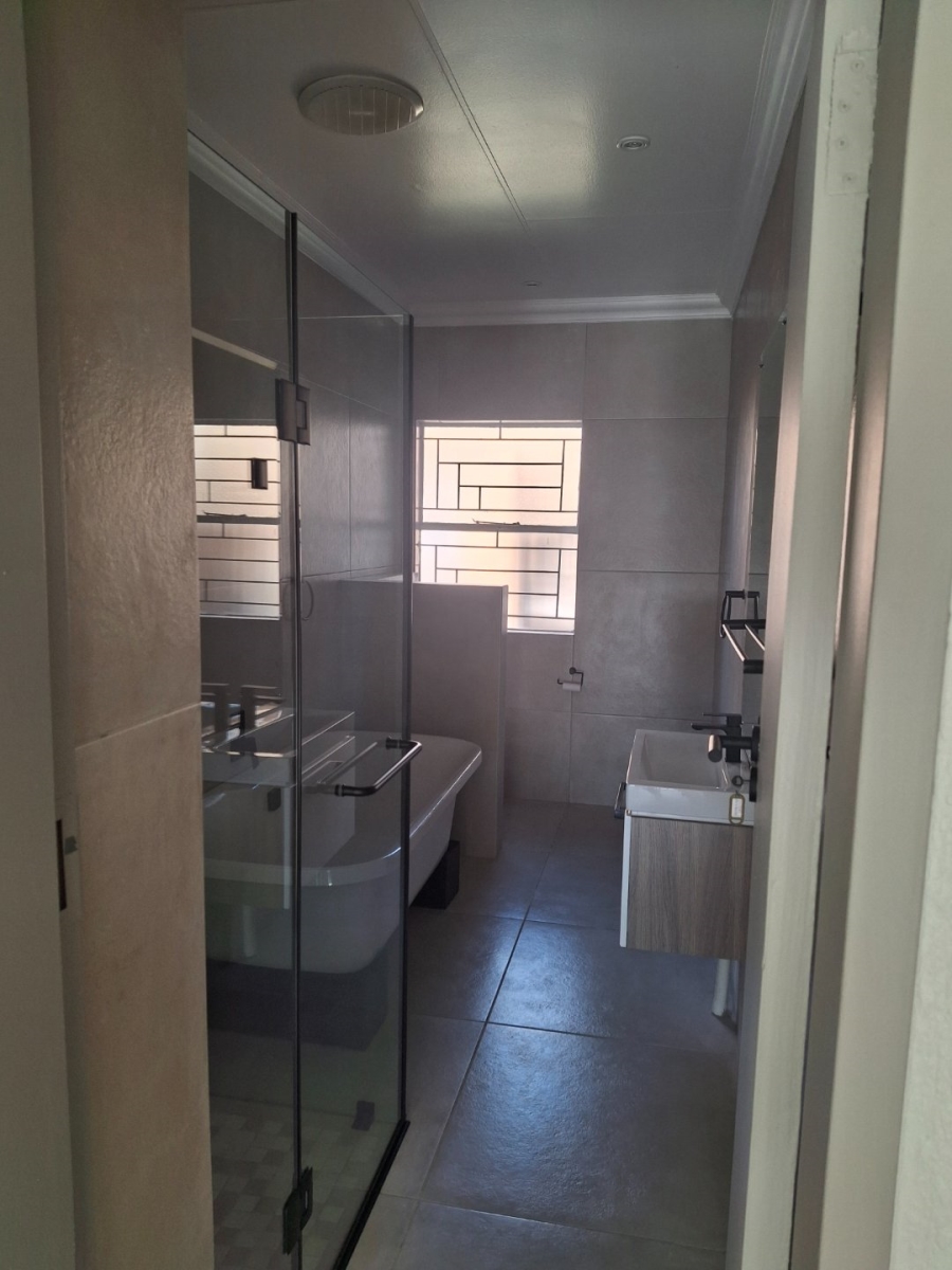 3 Bedroom Property for Sale in Northmead Gauteng