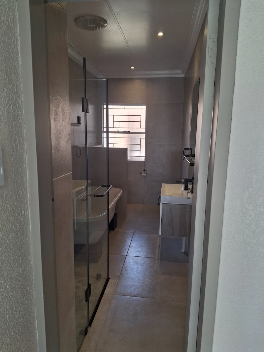3 Bedroom Property for Sale in Northmead Gauteng
