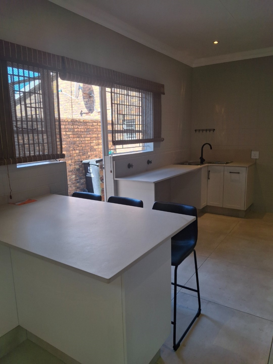 3 Bedroom Property for Sale in Northmead Gauteng