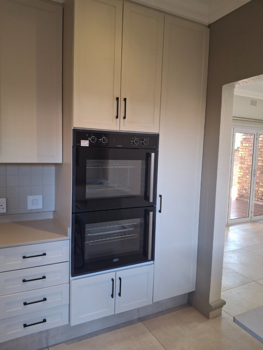 3 Bedroom Property for Sale in Northmead Gauteng