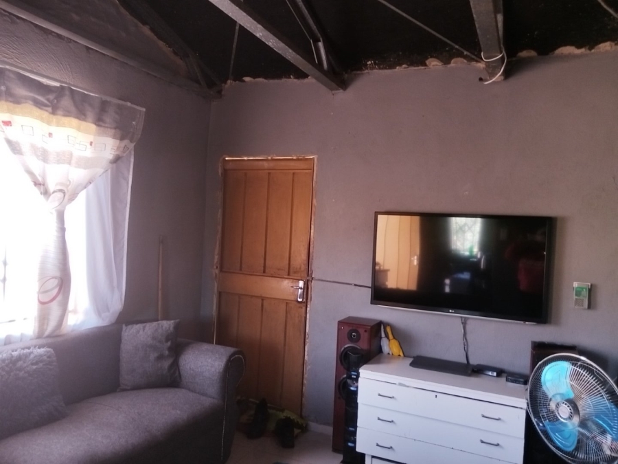 To Let 2 Bedroom Property for Rent in Soshanguve East Gauteng