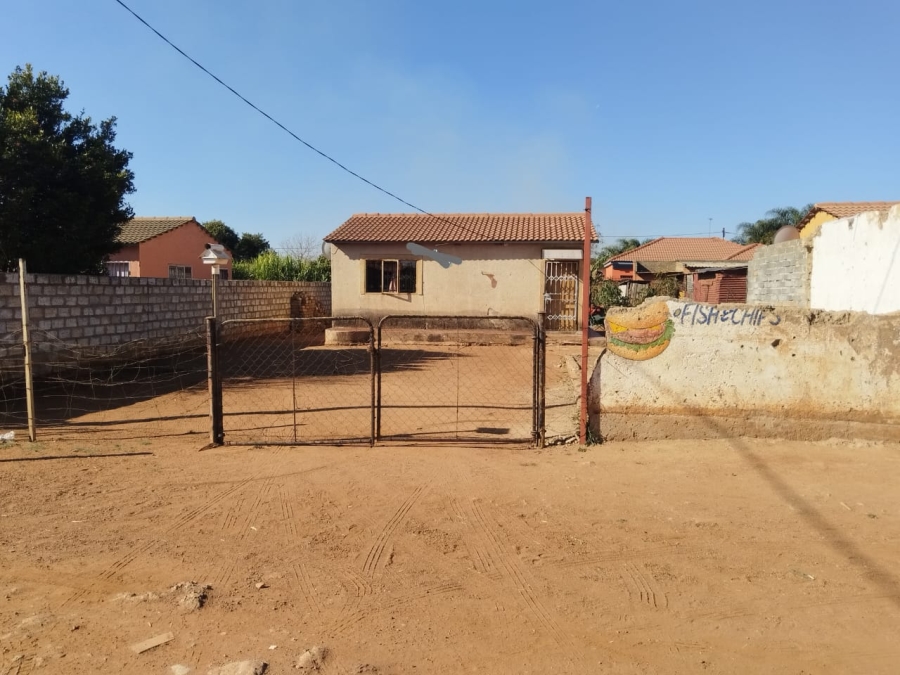 To Let 2 Bedroom Property for Rent in Soshanguve East Gauteng