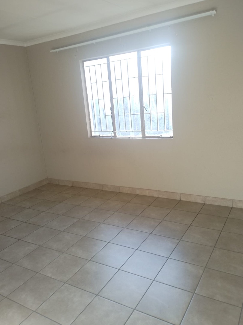 To Let 3 Bedroom Property for Rent in Leopard