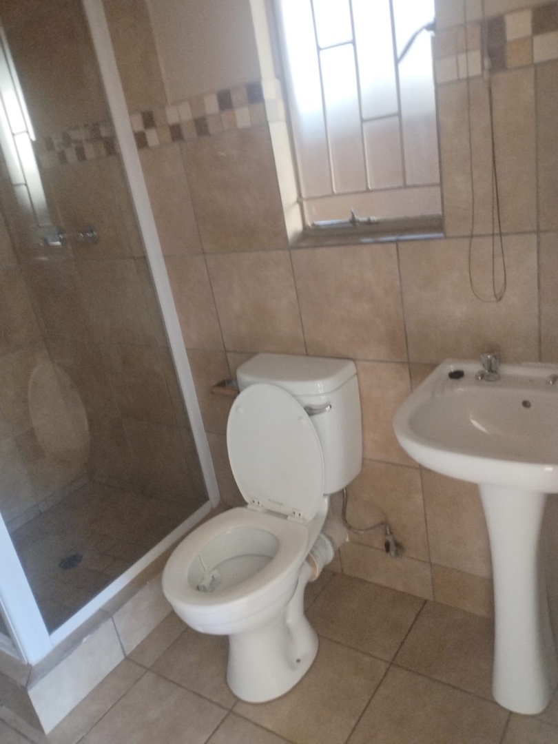 To Let 3 Bedroom Property for Rent in Leopard