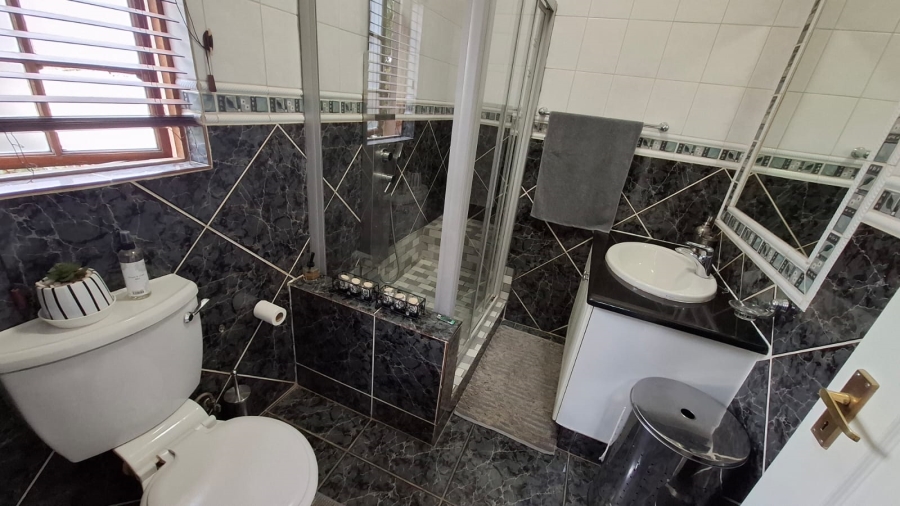 3 Bedroom Property for Sale in Kyalami Hills Gauteng