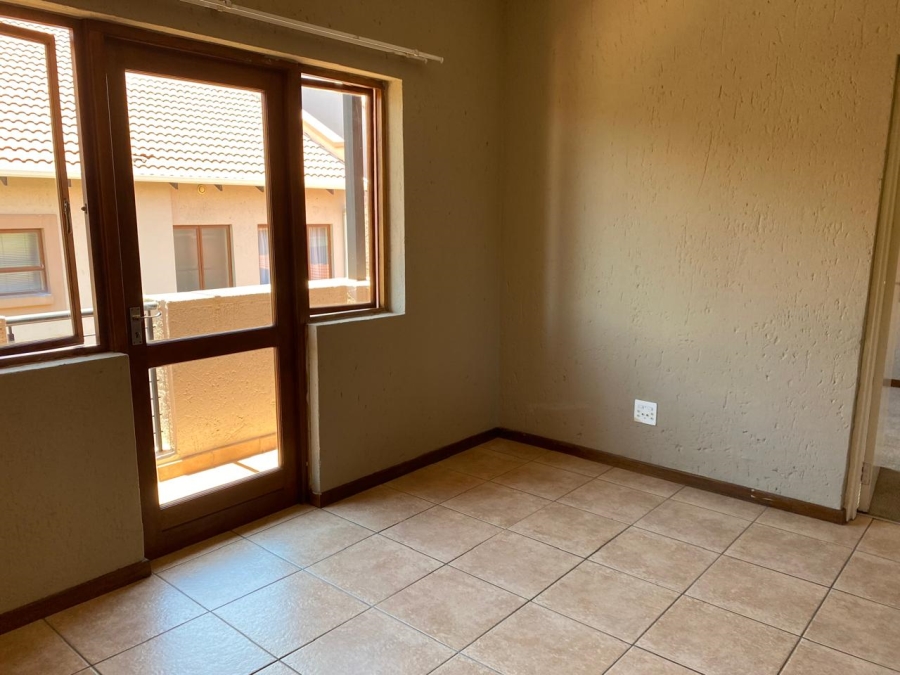 To Let 1 Bedroom Property for Rent in Paulshof Gauteng