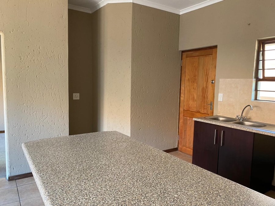 To Let 1 Bedroom Property for Rent in Paulshof Gauteng