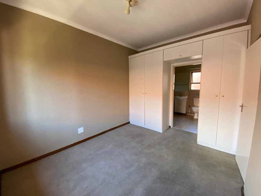 To Let 1 Bedroom Property for Rent in Paulshof Gauteng