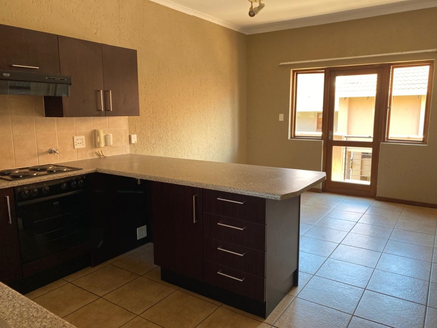 To Let 1 Bedroom Property for Rent in Paulshof Gauteng