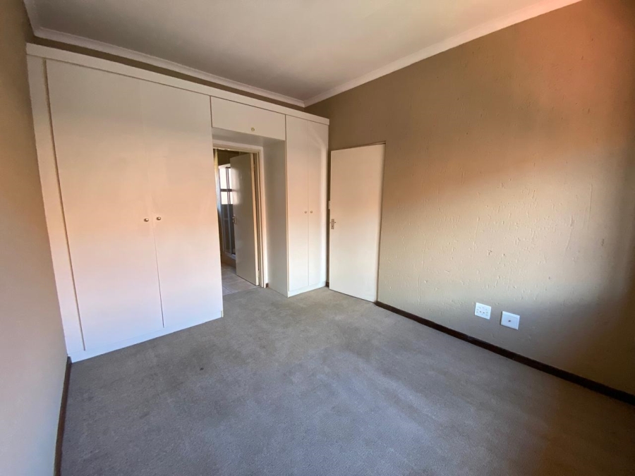 To Let 1 Bedroom Property for Rent in Paulshof Gauteng