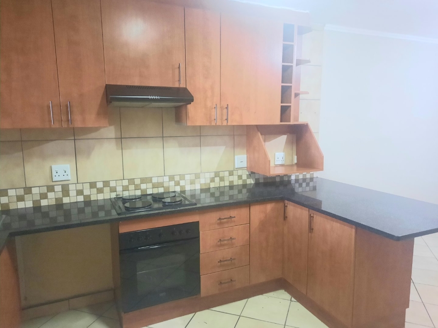 2 Bedroom Property for Sale in Wilro Park Gauteng