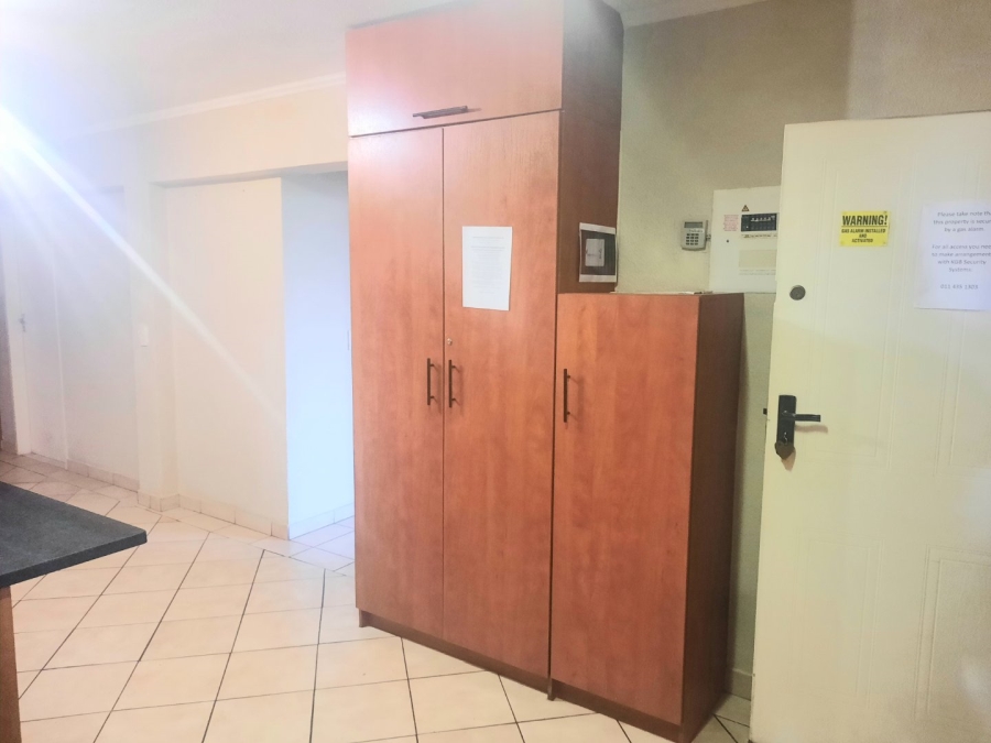 2 Bedroom Property for Sale in Wilro Park Gauteng