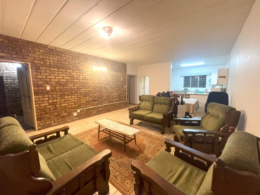 3 Bedroom Property for Sale in Zwartkop Gauteng