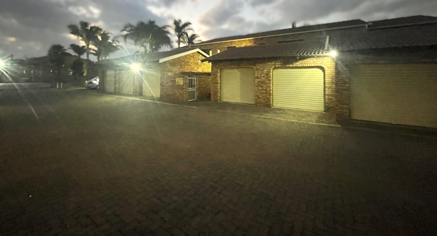 3 Bedroom Property for Sale in Zwartkop Gauteng