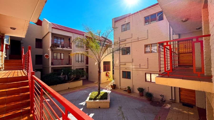 1 Bedroom Property for Sale in Westdene Gauteng