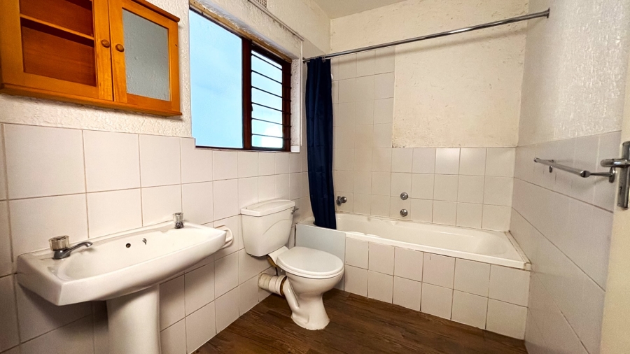 1 Bedroom Property for Sale in Westdene Gauteng