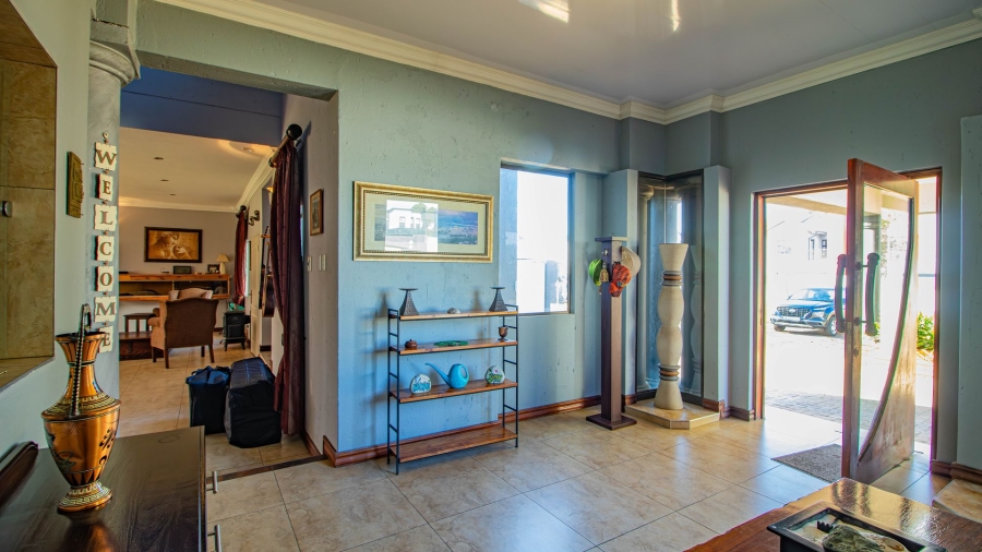 7 Bedroom Property for Sale in Pomona Gauteng
