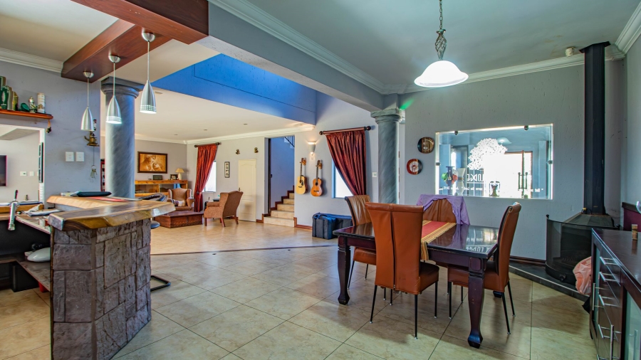 7 Bedroom Property for Sale in Pomona Gauteng
