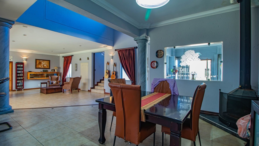 7 Bedroom Property for Sale in Pomona Gauteng