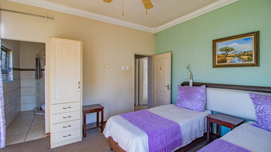 7 Bedroom Property for Sale in Pomona Gauteng