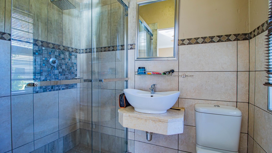 7 Bedroom Property for Sale in Pomona Gauteng