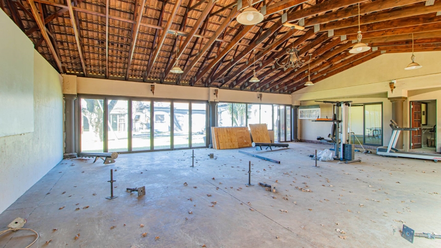 7 Bedroom Property for Sale in Pomona Gauteng