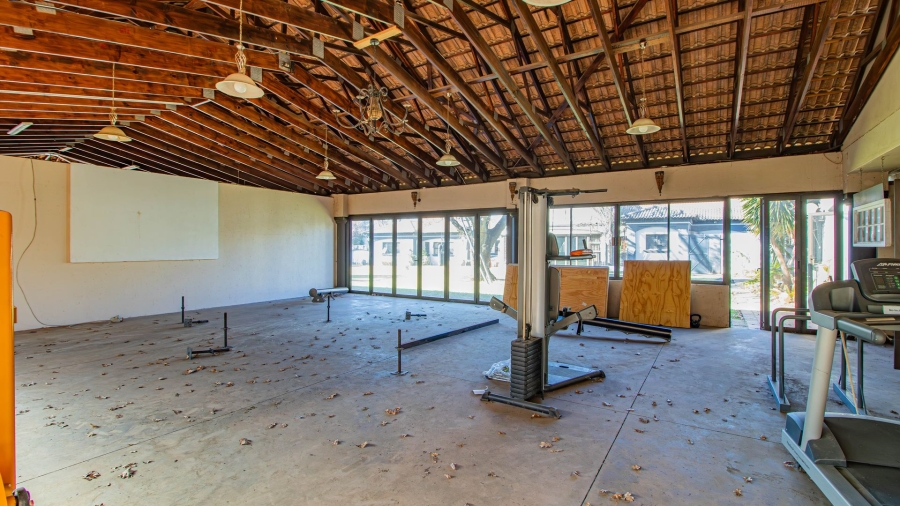 7 Bedroom Property for Sale in Pomona Gauteng
