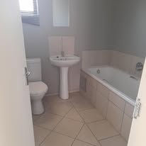 3 Bedroom Property for Sale in Crystal Park Gauteng