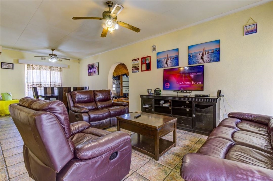 3 Bedroom Property for Sale in Terenure Gauteng