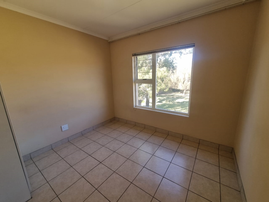 To Let 2 Bedroom Property for Rent in Meredale Gauteng