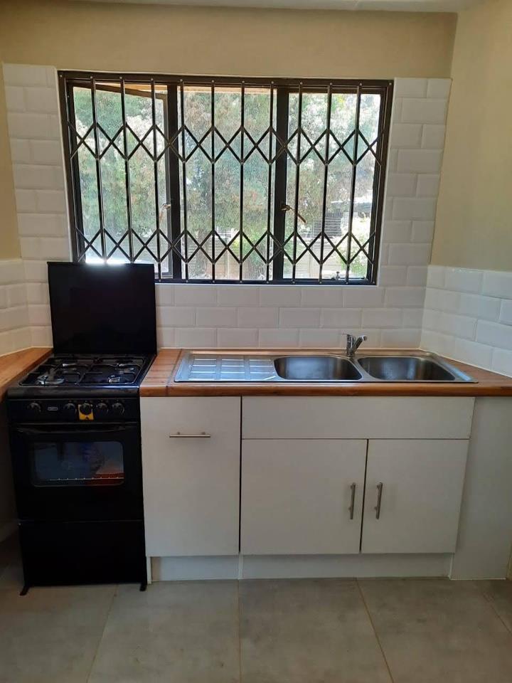 1 Bedroom Property for Sale in Brackenhurst Gauteng