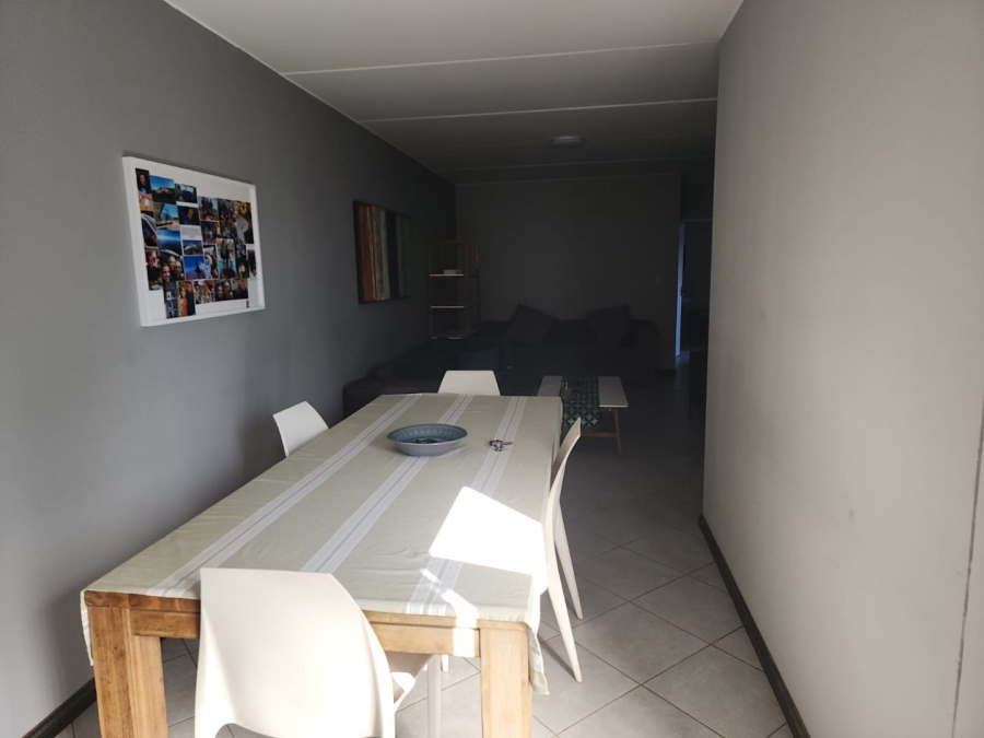 To Let 2 Bedroom Property for Rent in Norton Home Estate AH Gauteng