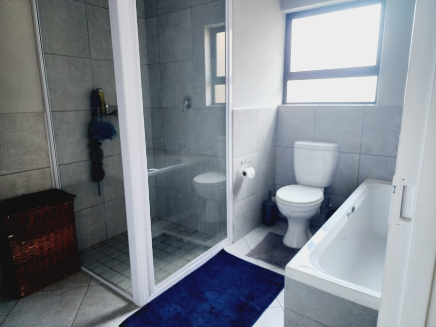 To Let 2 Bedroom Property for Rent in Norton Home Estate AH Gauteng