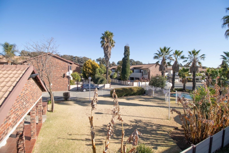 2 Bedroom Property for Sale in Eden Glen Gauteng