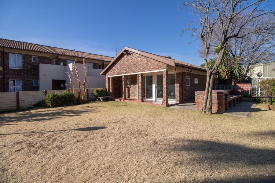 2 Bedroom Property for Sale in Eden Glen Gauteng