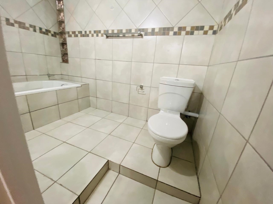 To Let 2 Bedroom Property for Rent in Impala Park Gauteng