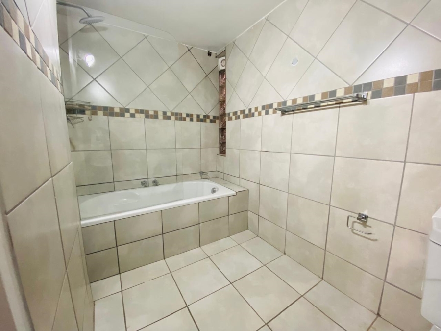 To Let 2 Bedroom Property for Rent in Impala Park Gauteng
