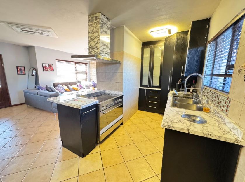 3 Bedroom Property for Sale in Klopperpark Gauteng