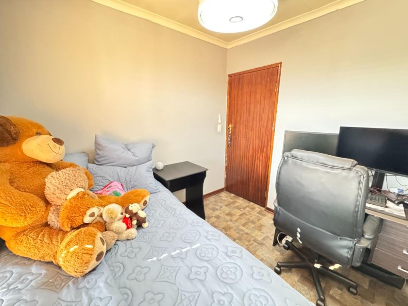 3 Bedroom Property for Sale in Klopperpark Gauteng