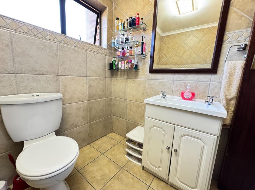 3 Bedroom Property for Sale in Klopperpark Gauteng