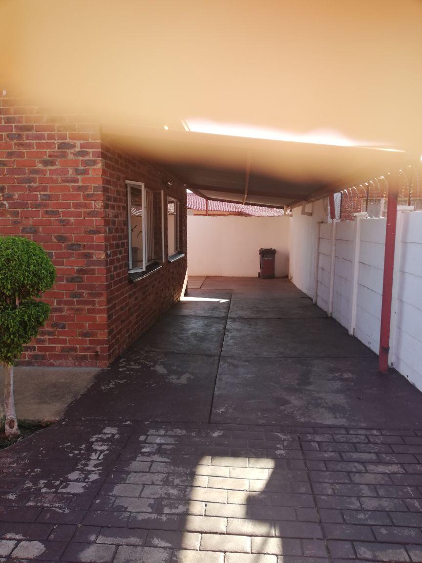 3 Bedroom Property for Sale in Eersterust Gauteng