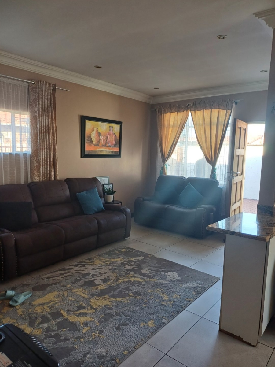 3 Bedroom Property for Sale in Eersterust Gauteng