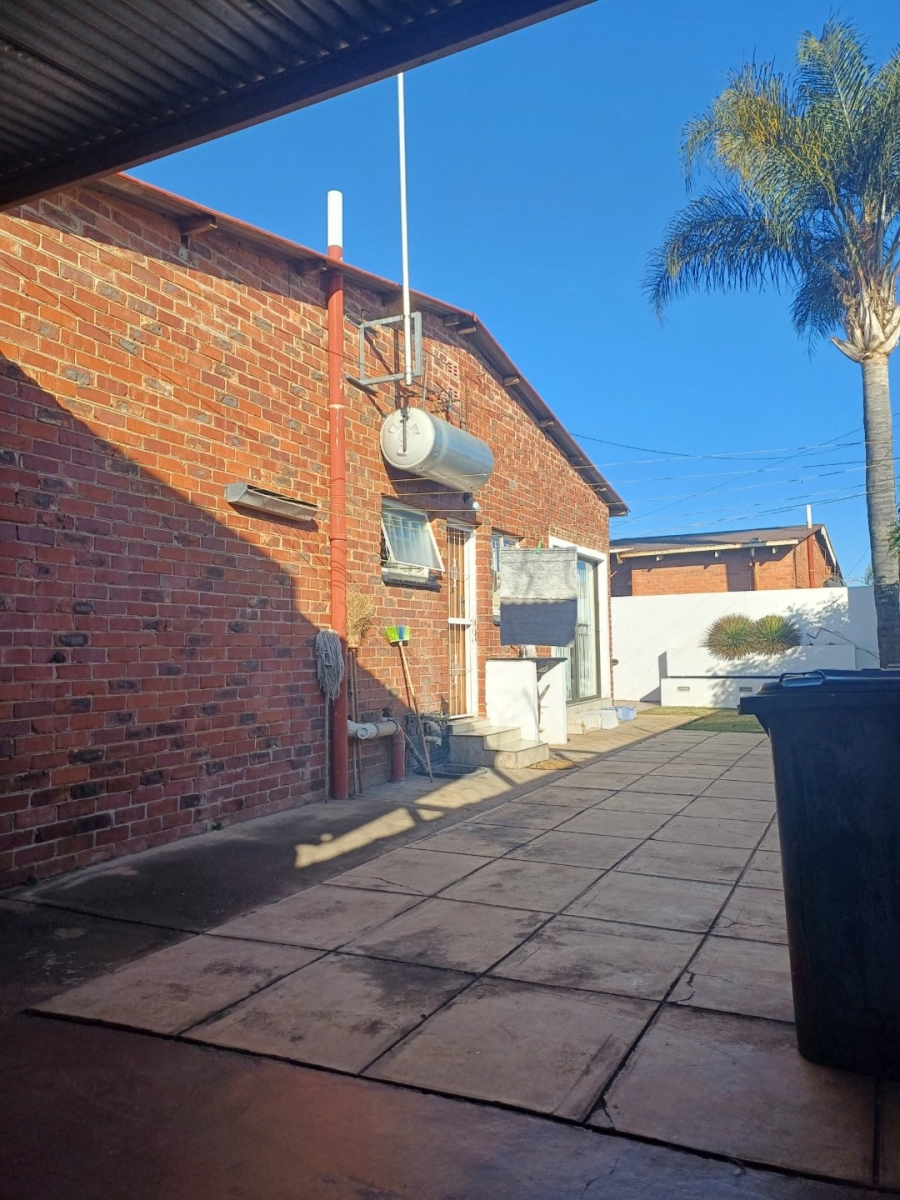 3 Bedroom Property for Sale in Eersterust Gauteng